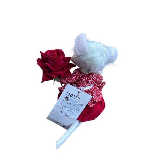 Annalee Valentine Mouse Doll Girl w/ Red Rose 6” Collectible Figurine NW - Picture 3 of 4